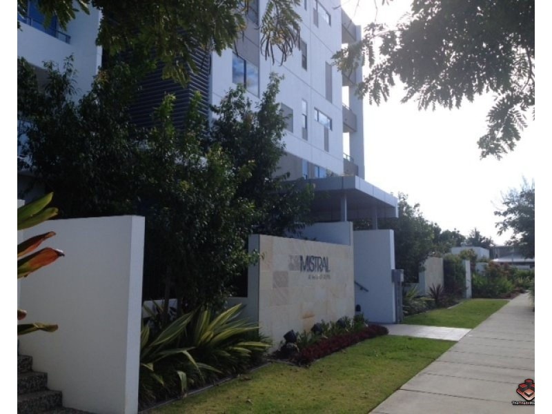 2 East Quay Drive, Biggera Waters QLD 4216