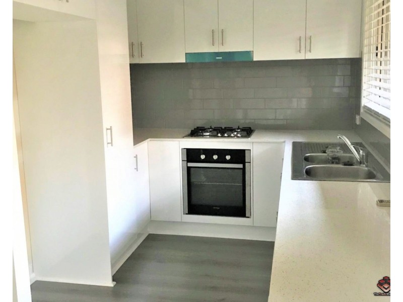 3/167 Central Street, Labrador QLD 4215