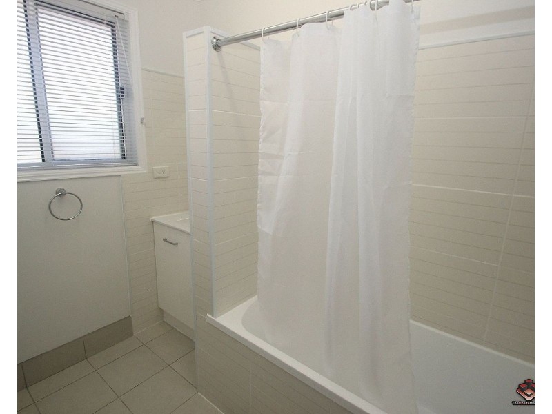 Point Vernon QLD 4655