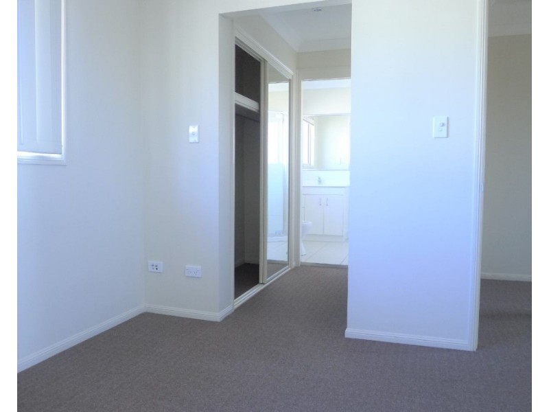 9 McEwan Street, Richlands QLD 4077