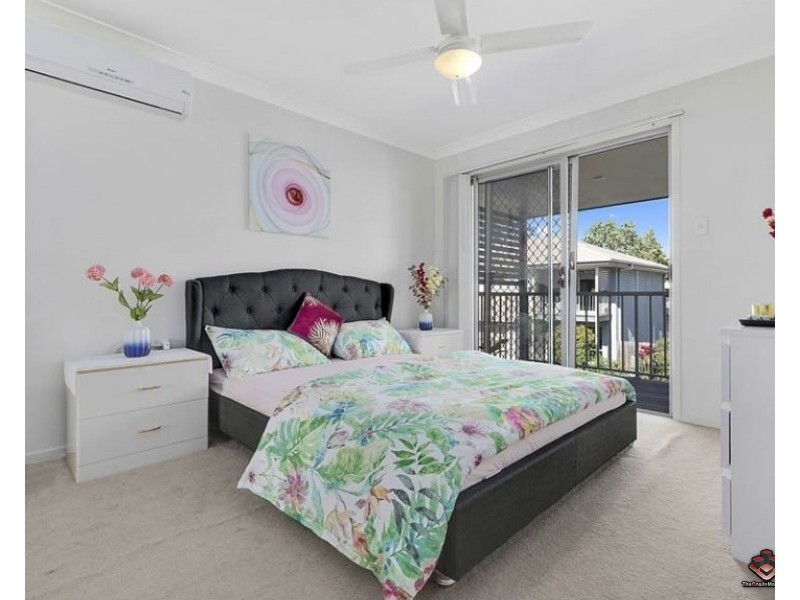 130 Jutland Street, Oxley QLD 4075