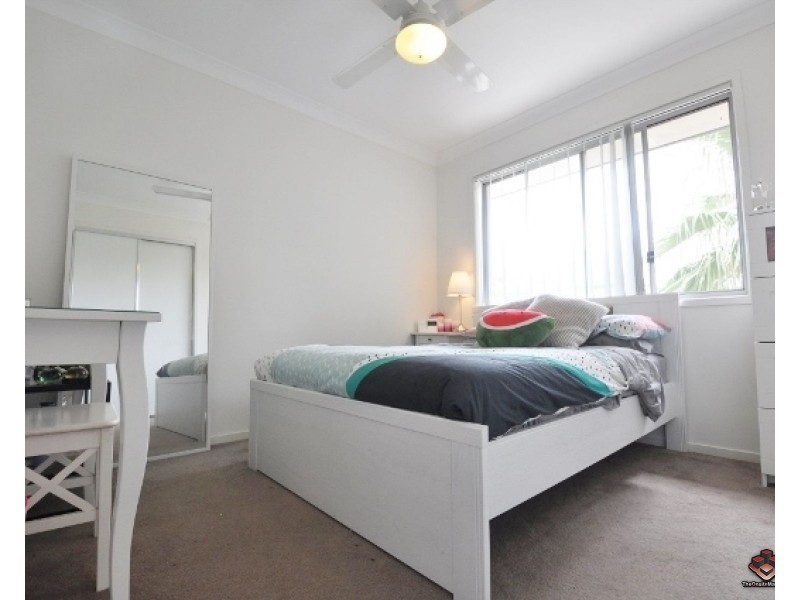 130 Jutland Street, Oxley QLD 4075