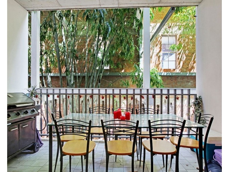 U107/8 Skyring Terrace, Teneriffe QLD 4005