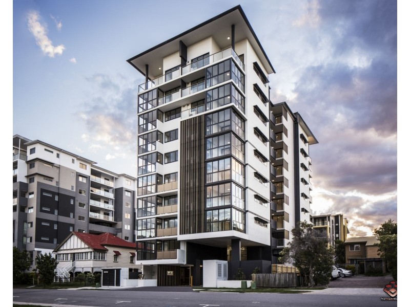 37 Regent Street, Woolloongabba QLD 4102