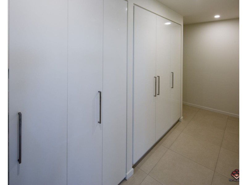 37 Regent Street, Woolloongabba QLD 4102