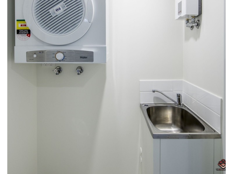 37 Regent Street, Woolloongabba QLD 4102