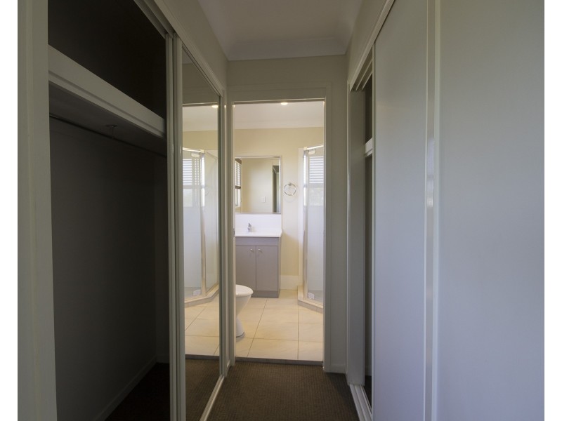 ID:3892956/11 Tripcony Place, Wakerley QLD 4154