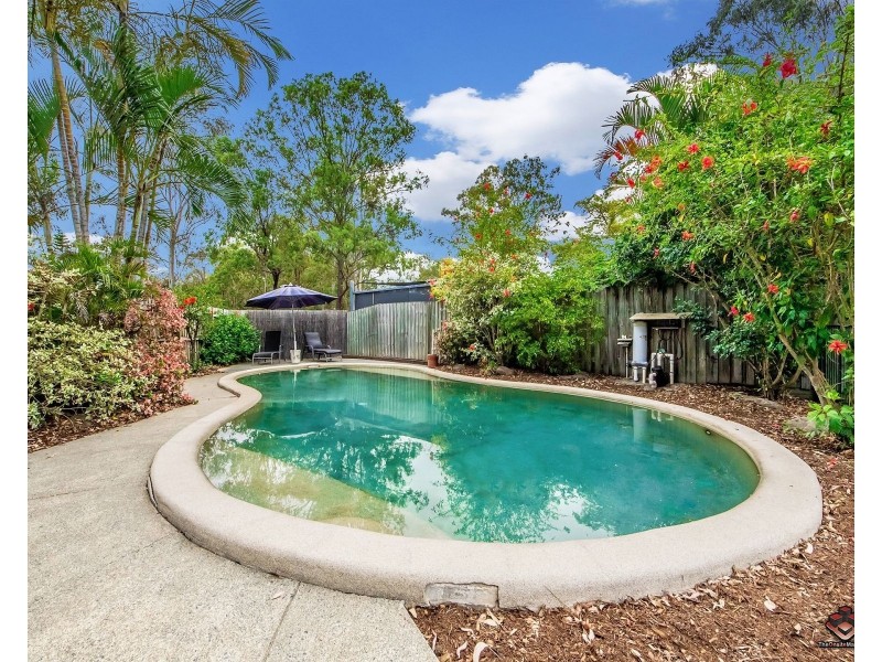 12 Boonah Court, Helensvale QLD 4212