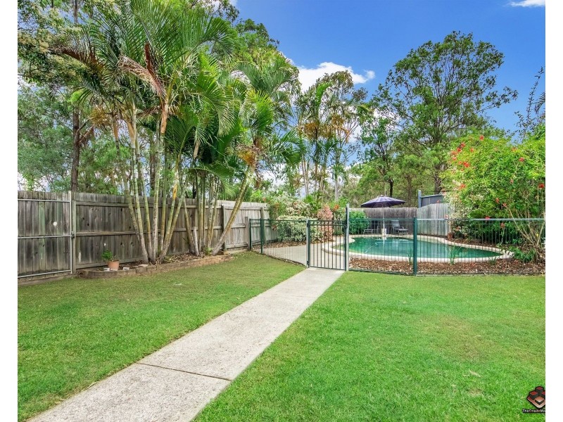 12 Boonah Court, Helensvale QLD 4212