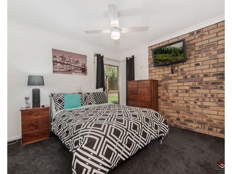 12 Boonah Court, Helensvale QLD 4212