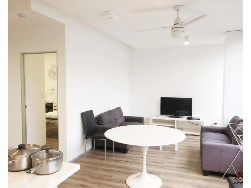 M2306/77 Jurgens Street, Woolloongabba QLD 4102