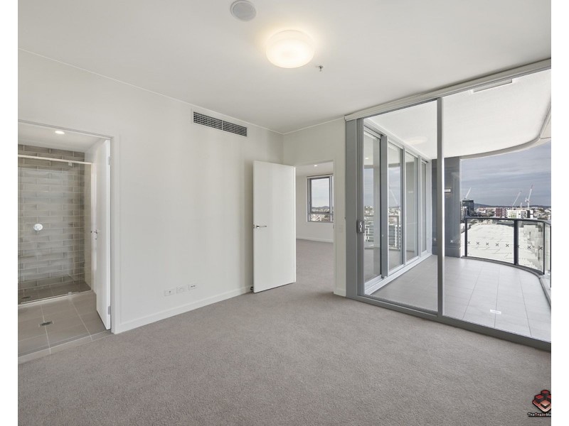 1156/58 Hope Street, South Brisbane QLD 4101