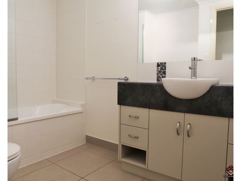 111-127 Bowen Road, Rosslea QLD 4812