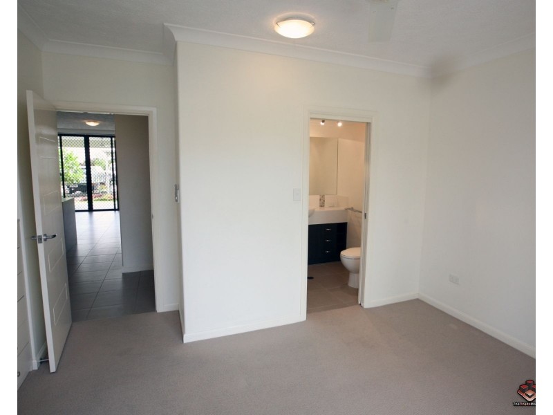 111-127 Bowen Road, Rosslea QLD 4812