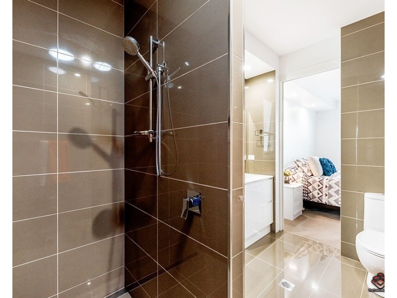 Paradise Point QLD 4216