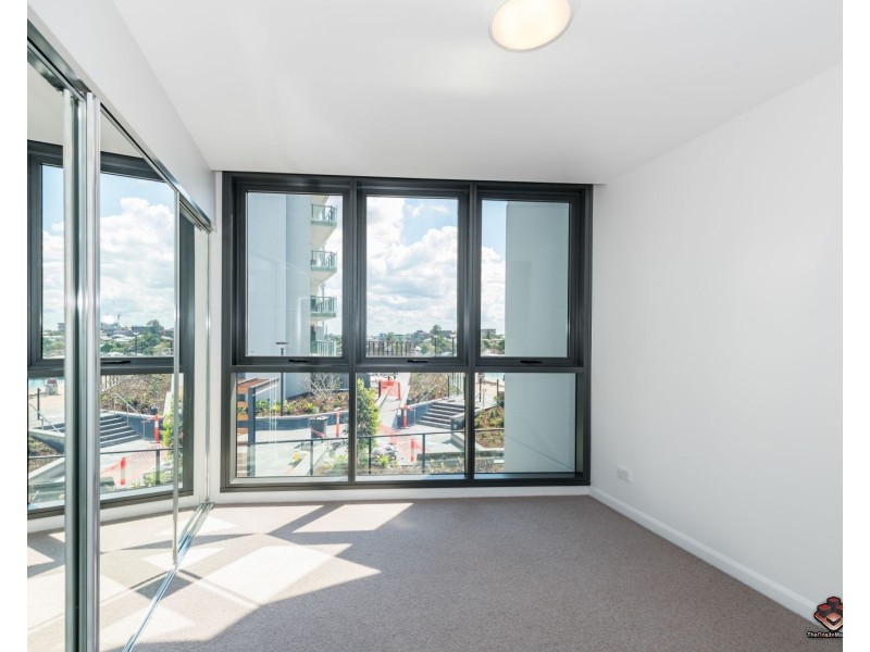 20610/300 Old Cleveland Road, Coorparoo QLD 4151