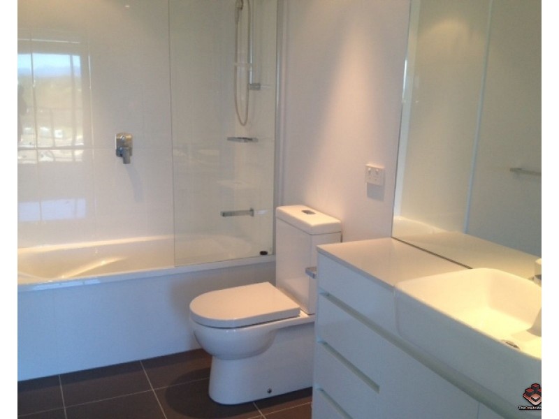 15 Compass Drive, Biggera Waters QLD 4216