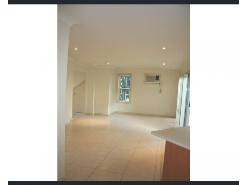95 Eugaree St, Southport QLD 4215