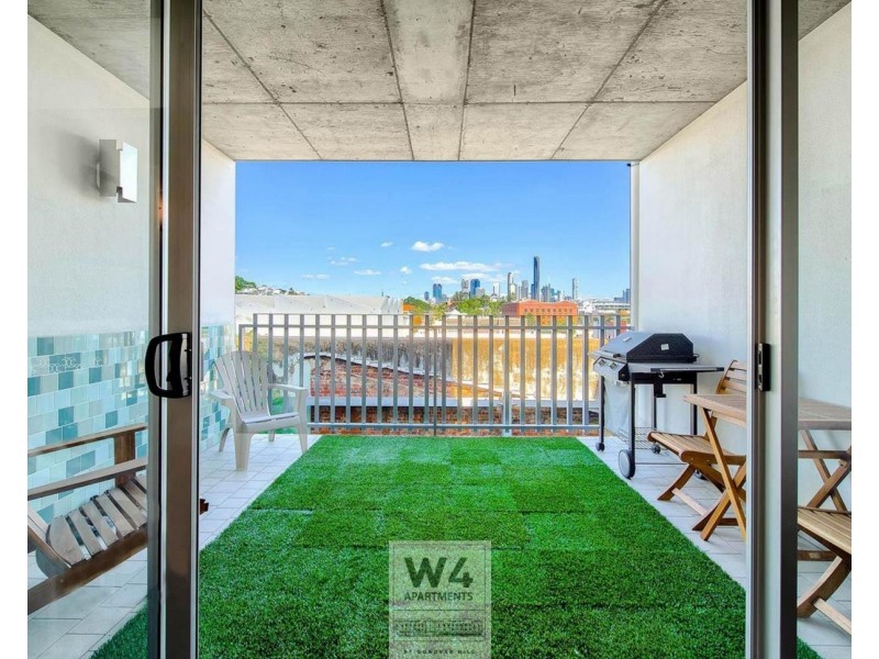 U605a/8 Skyring Terrace, Teneriffe QLD 4005