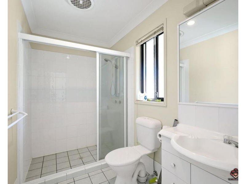 12/107 Arundel Drive, Arundel QLD 4214