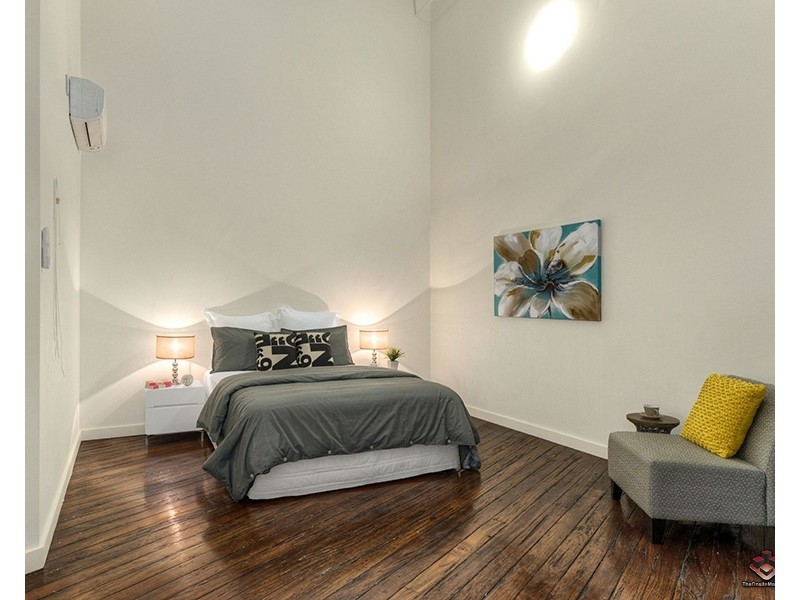 64 Macquarie Street, Teneriffe QLD 4005