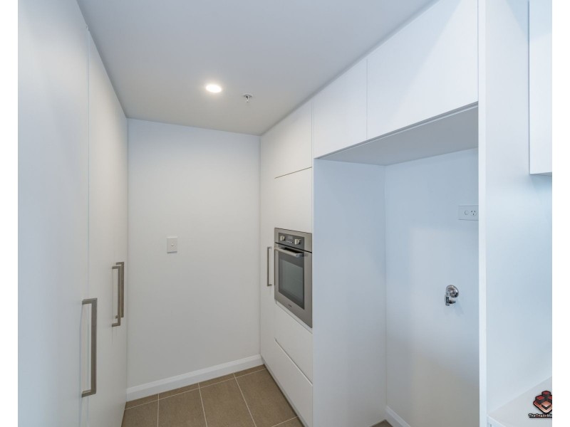 11202/300 Old Cleveland Road, Coorparoo QLD 4151