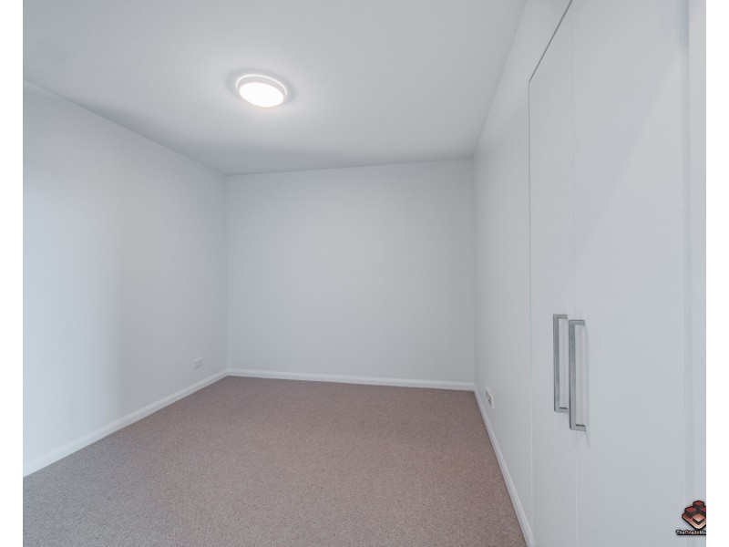 11202/300 Old Cleveland Road, Coorparoo QLD 4151