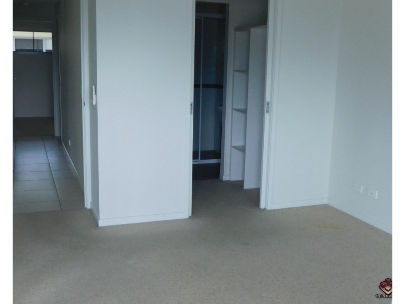 110-114 Collins Avenue, Edge Hill QLD 4870