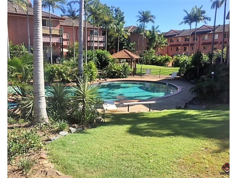 100 Racecourse Drive, Bundall QLD 4217