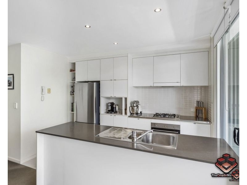 11/48 Addison Avenue, Bulimba QLD 4171