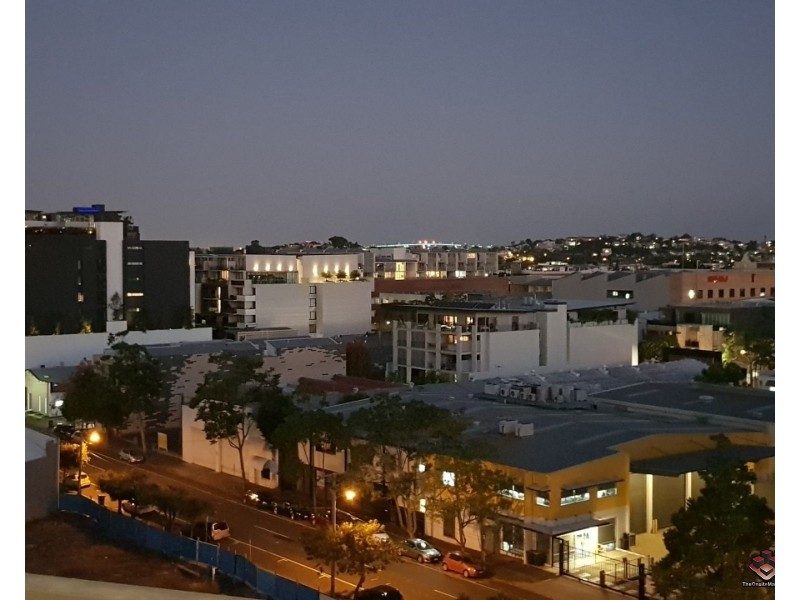 801 / 8 Masters Street, Newstead QLD 4006