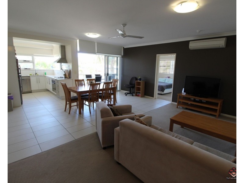 65 Manooka Drive, Cannonvale QLD 4802