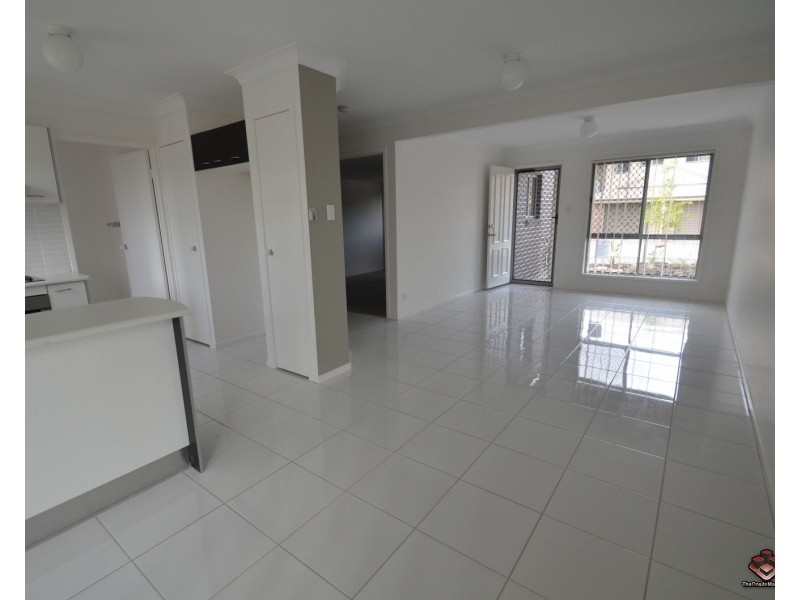 131 McAuley Parade, Pacific Pines QLD 4211