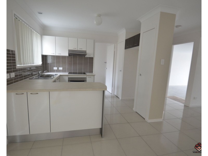 131 McAuley Parade, Pacific Pines QLD 4211
