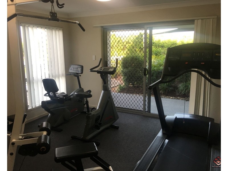 131 McAuley Parade, Pacific Pines QLD 4211