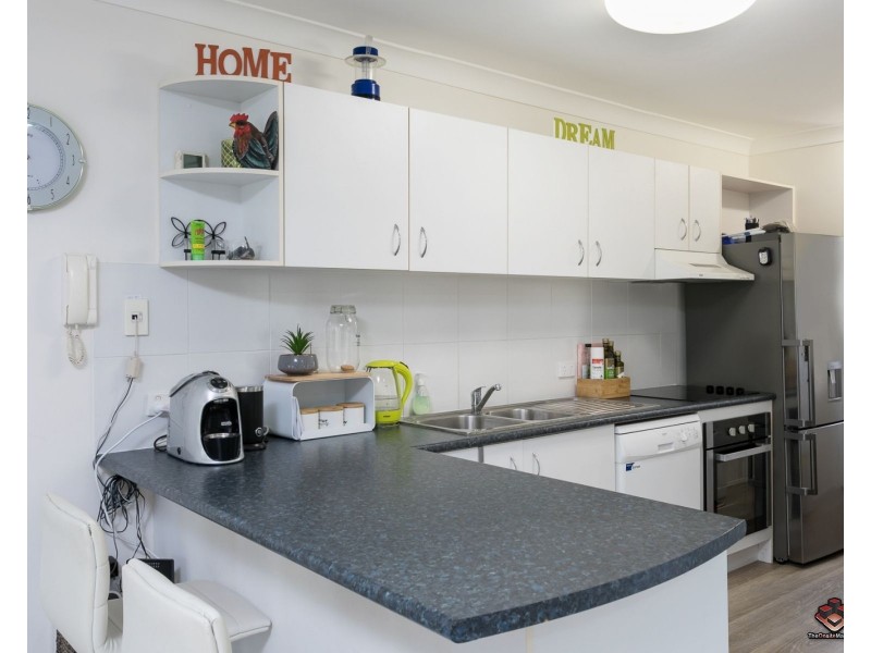 247 Mooroondu Road, Thorneside QLD 4158