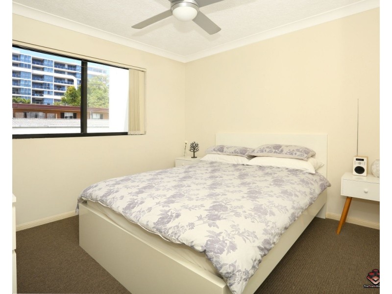 38 Labrador Street, Labrador QLD 4215