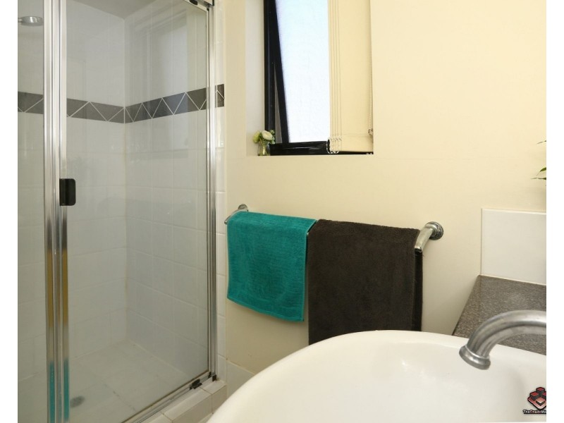 38 Labrador Street, Labrador QLD 4215