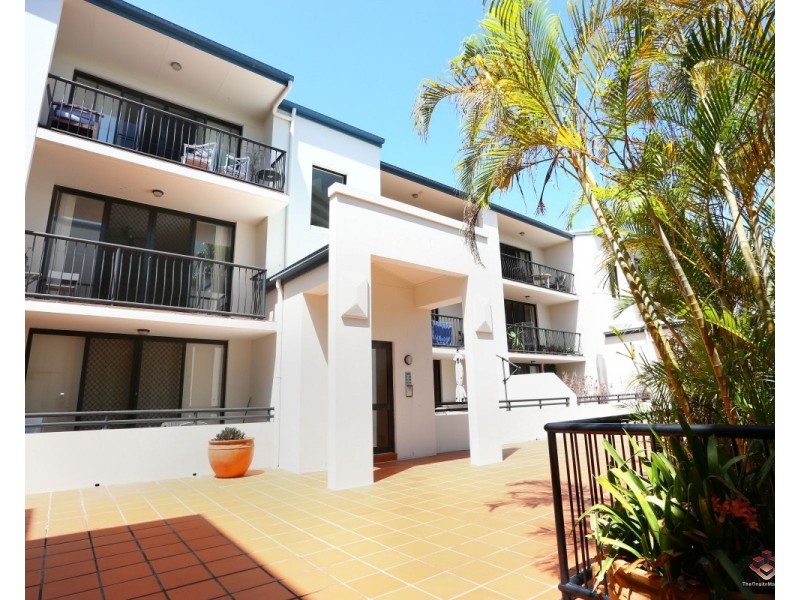 38 Labrador Street, Labrador QLD 4215