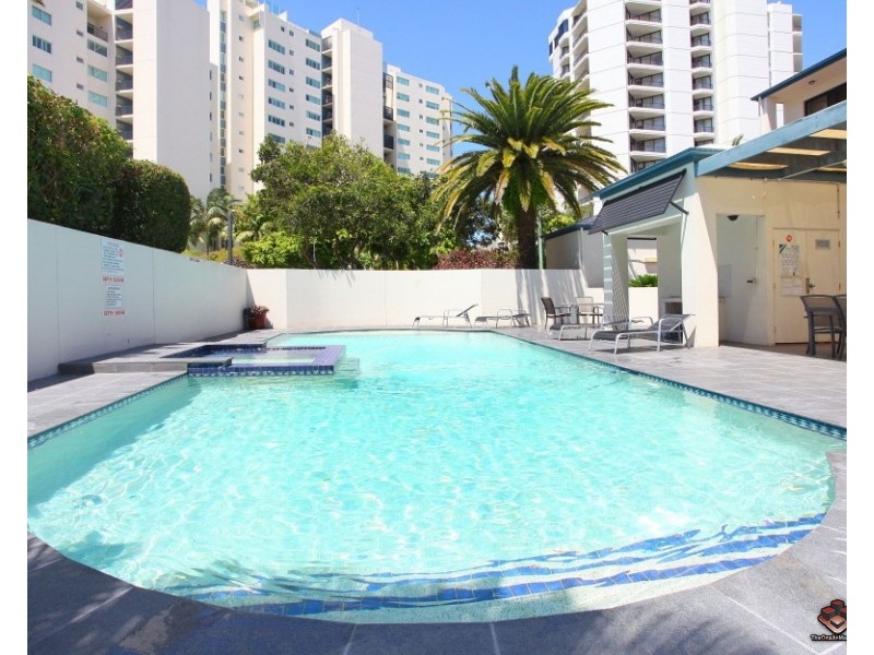 38 Labrador Street, Labrador QLD 4215