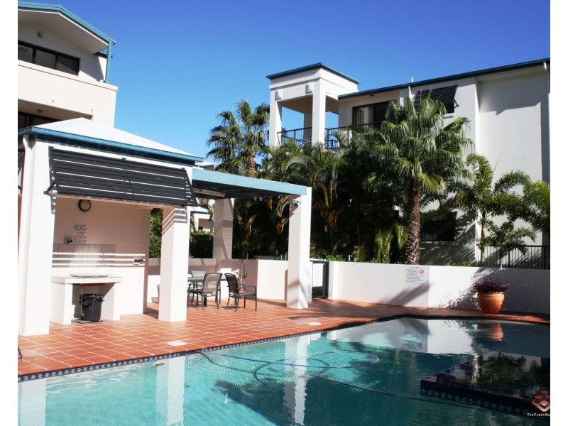 38 Labrador Street, Labrador QLD 4215