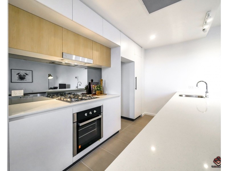 52 Grantson Street, Windsor QLD 4030