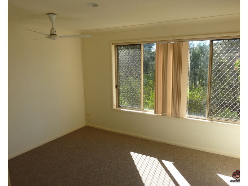 75 Brown Street, Labrador QLD 4215