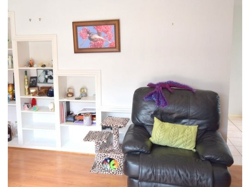 Pacific Pines QLD 4211