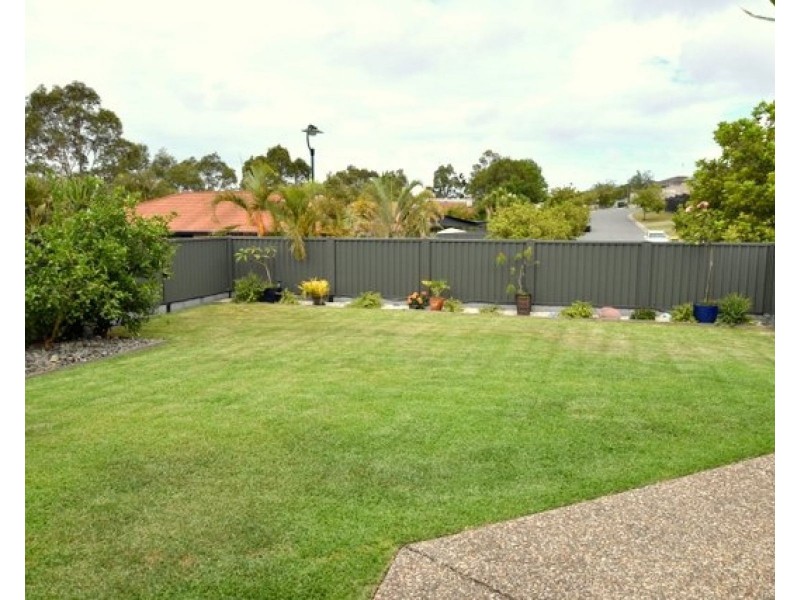 Pacific Pines QLD 4211