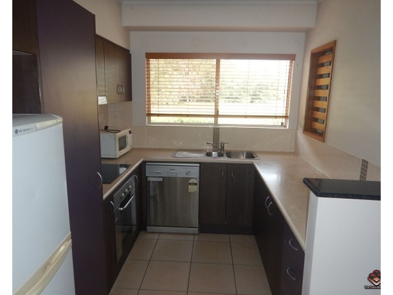 29-33 Springfield Crescent, Manoora QLD 4870