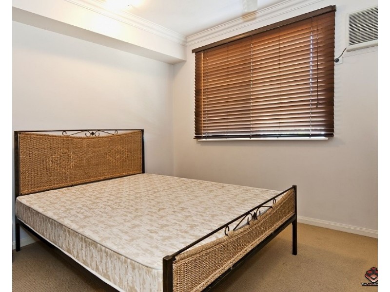 29-33 Springfield Crescent, Manoora QLD 4870