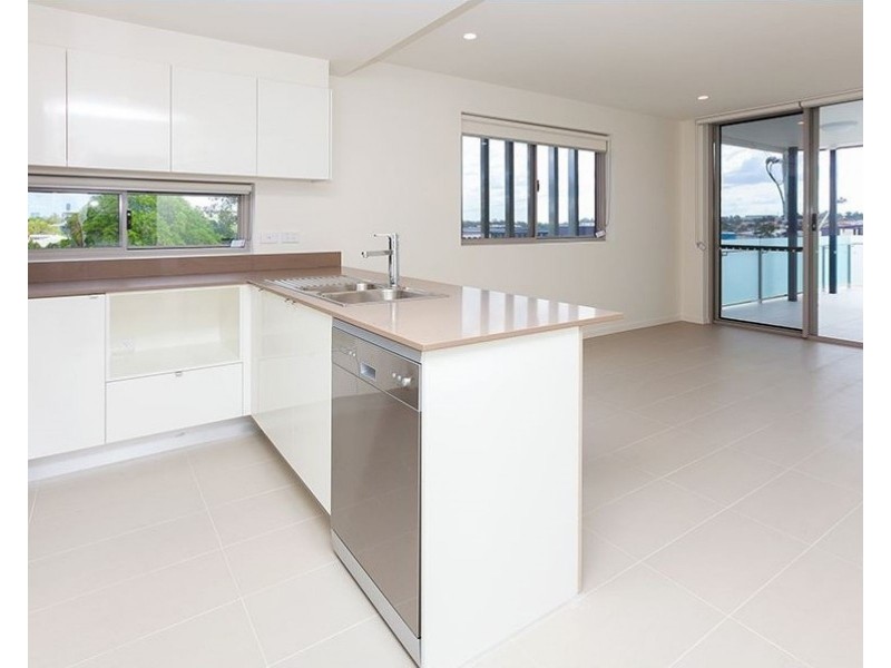 8/1049 Wynnum Road, Cannon Hill QLD 4170