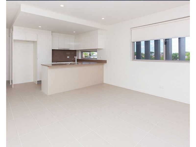 8/1049 Wynnum Road, Cannon Hill QLD 4170