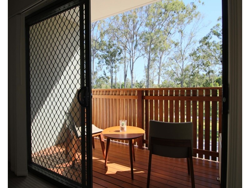 8 Diligent Place, Runcorn QLD 4113
